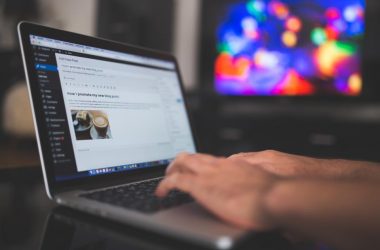 Wix Vs WordPress: Nên Chọn Nền Tảng Nào Cho Website Doanh Nghiệp Nhỏ?