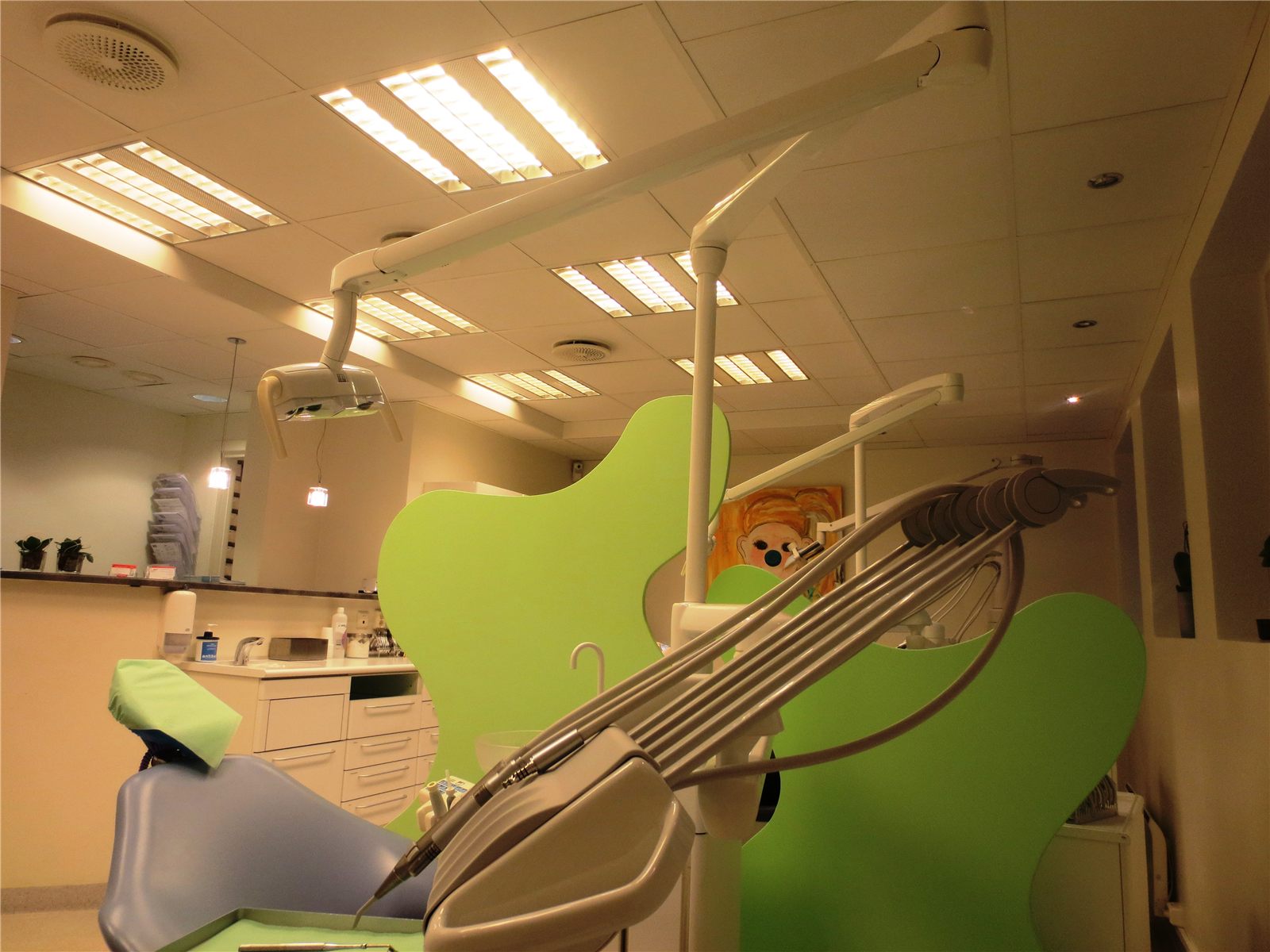 dental clinic website - illustration