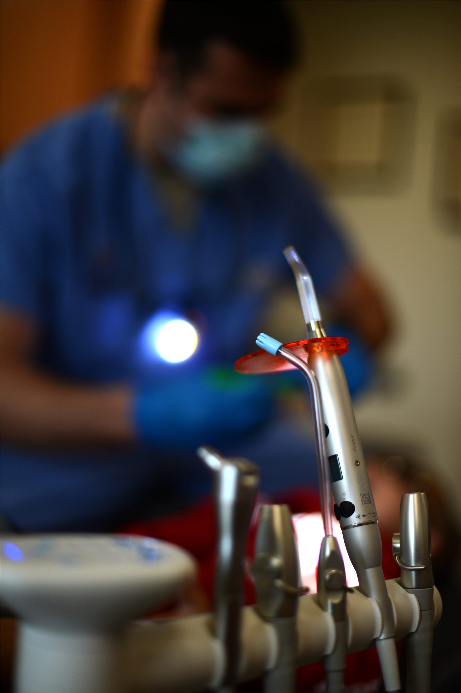 essential features of a professional dental clinic website