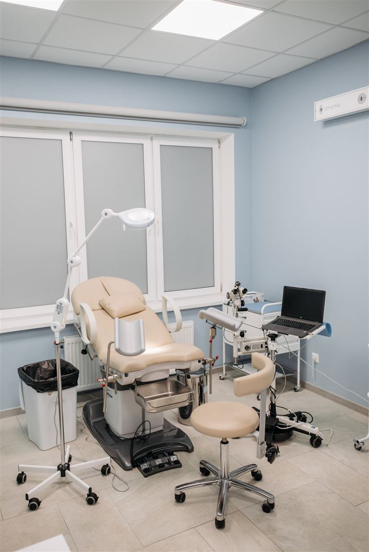 Medical clinic website design - clean clinic space