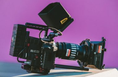 Video Nền Toàn Màn Hình: Xu Hướng Hero Section Ấn Tượng