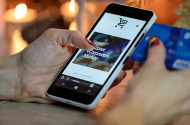 Website Cho Cửa Hàng Thời Trang Cần Những Gì?